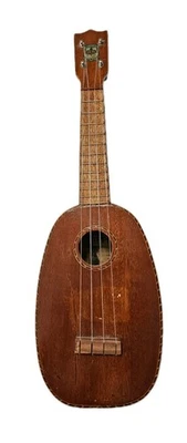 Vintage Kamaka HP-1  Hawaii Pineapple Ukulele 1928 Patent Label Honolulu  - Image 1 of 4