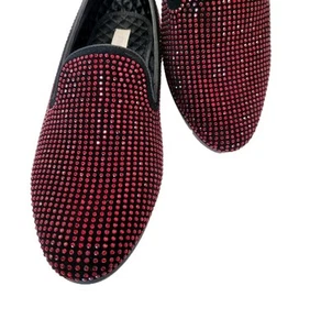 Zapatilla para fumar Steve Madden Caviarr roja con estrás para hombre - Imagen 1 de 9