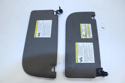 Parasol lateral derecho y derecho Ford F150 XL 2018-20 con par de espejos JL3Z-1504104-AA OEM Foto 1 de 4