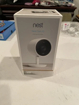 Google Nest Cam IQ Smart Indoor Security Camera 1080P HD White (NC3100-US) - Image 1 of 4