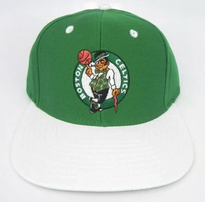 SOMBRERO GORRA RETRO BOSTON CELTICS NBA DE COLECCIÓN PLANO BILL SNAPBACK 2 TONOS ADIDAS ¡NUEVO! - Imagen 1 de 5