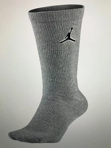 NIKE AIR JORDAN THERMAL CREW BASKETBALL SOCKS GREY GRAY Size Men's 12-15 - Picture 1 of 6