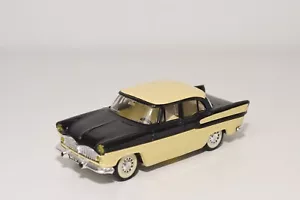 A42 1:43 NOREV 91 SIMCA CHAMBORD 1961 NEGRO CREMA CASI COMO NUEVO - Imagen 1 de 8