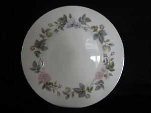 Royal Worcester June Garland Z2770 Dinner Plate - Picture 1 of 1