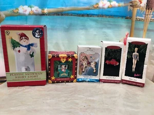 Hallmark Andenken Enesco Ornamente insgesamt 5 - Bild 1 von 6