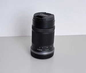 Canon RF-S 55-210mm f/5.0-7.1 IS STM Objektiv - Picture 1 of 3