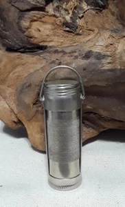 Vintage Waterproof Silver Tone Metal Match Safe/Holder, made in Hong Kong - Picture 1 of 7