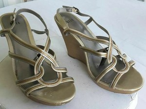 elle shoes
