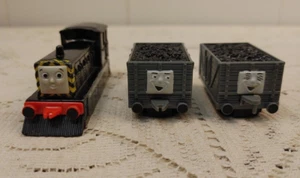 ERTL 1993 Mavis With 2 1990 Troublesome Trucks Coal Cars, Thomas and Friends - Picture 1 of 7