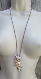 Vintage Owl Pendant Rhinestone Peach Faux Pearl Necklace 28" - Picture 1 of 4
