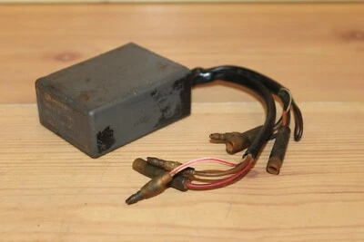 1981 Yamaha YZ125H YZ125 OEM Ignition Control Module CDI Unit 3R3-85540-11-00 Foto 1 de 4