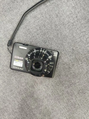 Nikon Coolpix S7000 Compact Digital Camera Black English language good condition - Image 1 of 4
