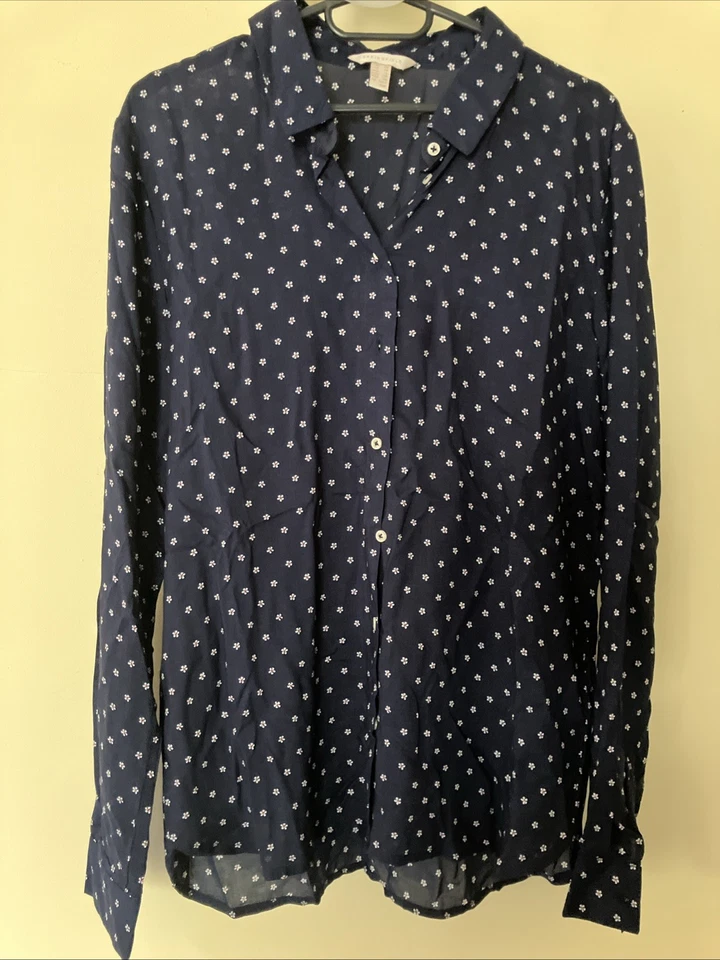 Bluse von Springfield dunkelblau mit weißen Blümchen Größe 38 sehr guter Zustand - Bild 1 von 4