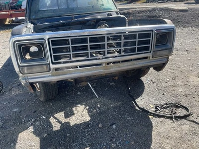 🔥 1986 - 90 DODGE RAM Truck Front Grille Assembly  - OEM READ - Image 1 of 4