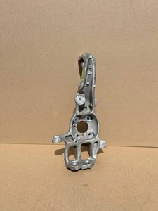 21-23 Telsa Model S Left Front Driver Spindle Knuckle Hub OEM 1420316-00-H - Foto 1 di 10
