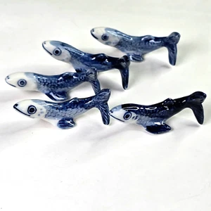 Vintage Delft Holland Blue White Fish Figurine Animal Porcelain Statue 1.5in - Picture 1 of 6