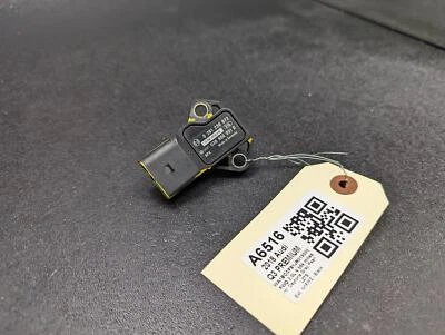 Turbocharger Boost Pressure Sensor 2018 Audi Q3 038906051D 2015 2016 2017 - Image 1 of 4