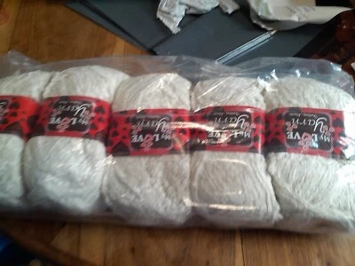 JOBLOT 5 x 100g BALLS Twisted Chunky 🍋 Thicky Creamy Yarn wholesale 💖911 - Image 1 of 3