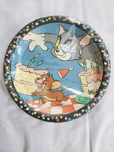 Vintage 90s 1993 Tom & Jerry Birthday Party Plates 8.75" - 8 Count - Hallmark - Picture 1 of 3