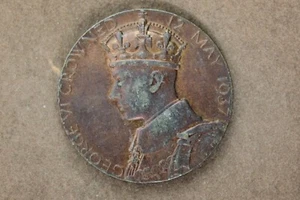 * NICE 1937 CORONATION BRONZE MEDAL GEORGE V1 #KLM63 - Picture 1 of 8