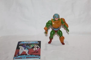 Vintage Man At Arms HE-MAN MOTU Masters of the Universe KOMPLETT mit Waffe & Buch - Bild 1 von 3