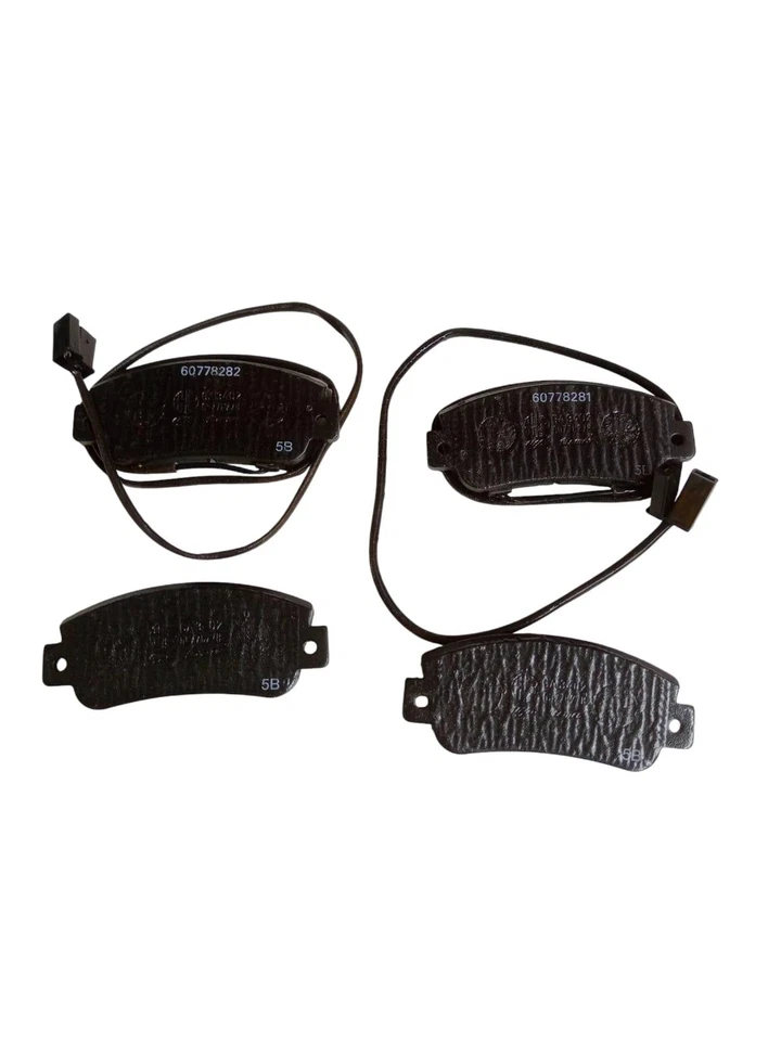 ALFA ROMEO 33 Berline Série (86>95) PASTILLES DE FREIN POUR 60778279 Essence - Photo 1/4