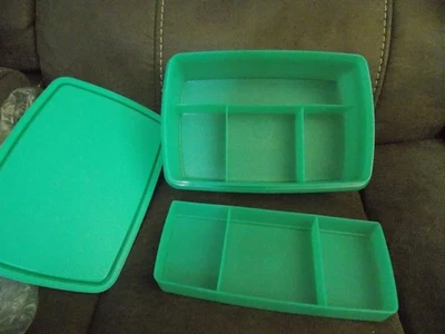 NUEVO Tupperware Tuppercraft Stow-N-Go Costura Artesanía Cash Tackle Box 767 Verde Foto 1 de 2