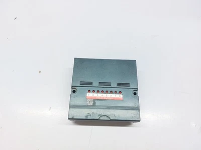 Idec pfj-t081u Relay Output Unit 110vac 5a - Image 1 of 4