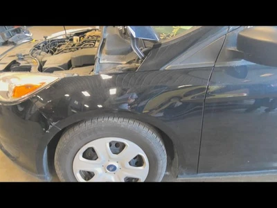 Used Front Left Fender fits: 2017 Ford Focus gasoline Front Left Grade A - Изображение 1 из 4