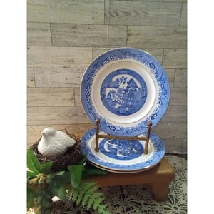 3 Vntg Royal Grafton Blue Willow Pattern 8" Salad / Lunch plates, Chinoiserie - Picture 1 of 9