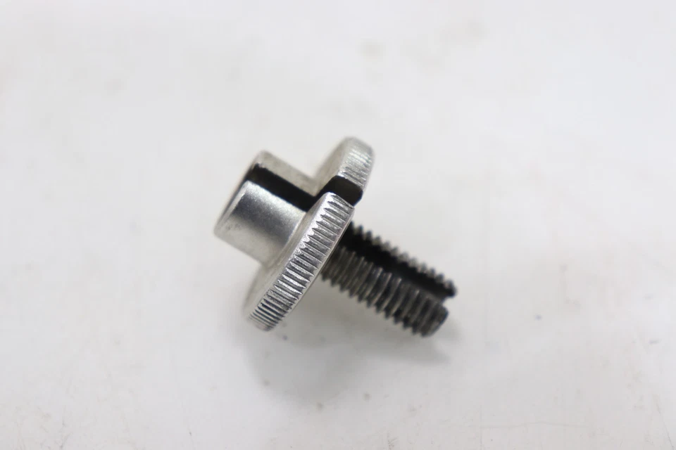 00-17 KAWASAKI NINJA ZX6R OEM EMBRAGUE CABLE AJUSTE PERNO Foto 1 de 4