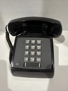 VINTAGE DESK PHONE (1970s ) BELL SYSTEM PROPERTY COLOR BLACK 2500MMG - 82090 - Picture 1 of 10