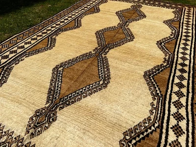 150 X 250 COLLECTORS ITEM Vintage Stunning Kazak Geometric Pattern Tribal Carpet - Image 1 of 4