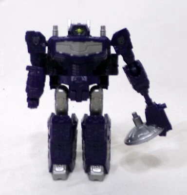 Hasbro Transformers Generations Legacy Core Class Shockwave - Bild 1 von 4