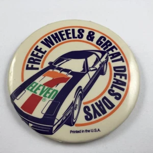 Vintage 7-11 FREE WHEELS & GREAT DEALS DAYS Button, Pinback - Picture 1 of 2
