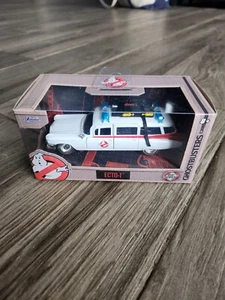 New “ECTO-1” (Ghostbusters) 1:32 Diecast Model - Picture 1 of 4
