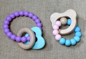 Wood Silicone Infant Teether Set Teething Rings Easy Grip Baby Toys Crunchy Mama - Picture 1 of 3