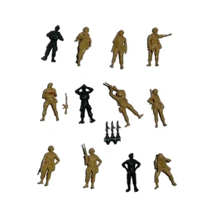 Preiser Military, 12 soldati (fanteria/paracadutisti), BW/NATO, 1:87, H0, 5 - Foto 1 di 1