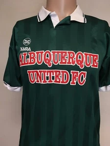 Camiseta de fútbol a rayas verde oscuro iridiscente Albuquerque United Football Club S - Imagen 1 de 12