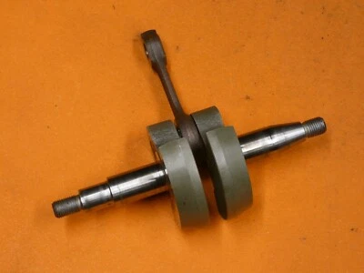 Poulan Craftsman 3.4 3.7 3400 3700 Crankshaft 530024492 - Image 1 of 3