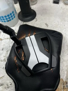 TaylorMade Spider Tour x L-Neck Mallet 35in Putter with Headcover - Picture 1 of 5