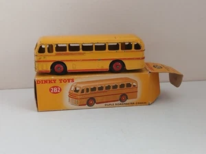 Dinky Toys 282 Duple Roadmaster Leyland Royal Tiger Coach Yellow - Picture 1 of 9