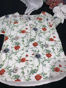 Janet Chung Womens Top Zipper V Neck Short Sleeve Pullover Poppies Roses Sz XL - Picture 1 of 10