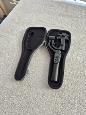 Zhiyun Smooth Q 3 Axis Handheld Smartphone Camera Stabiliser Used - Image 1 of 4