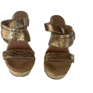 11 M SPERRY TOP SIDER MARIS GOLD PYTHON PRINT WEDGE SLIP ON OPEN TOE SHOES - Picture 1 of 14