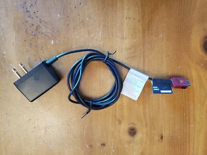 UT Starcom Personal Communications AC/DC Adaptor/Charger Model CNR8935 - Picture 1 of 1