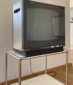 SONY Trinitron Color TV KV-1882EC, 80er Design-Ikone, Guter Zustand. BJ 1985 - Bild 1 von 5