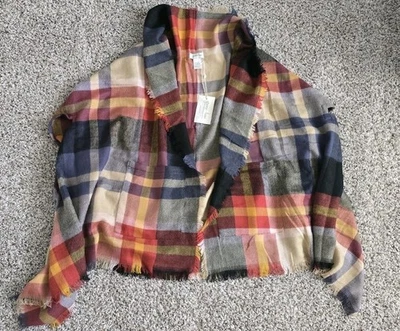 Manta mantón envolvente GRACE & LACE a cuadros talla única casa de campo flecos de otoño. Foto 1 de 4