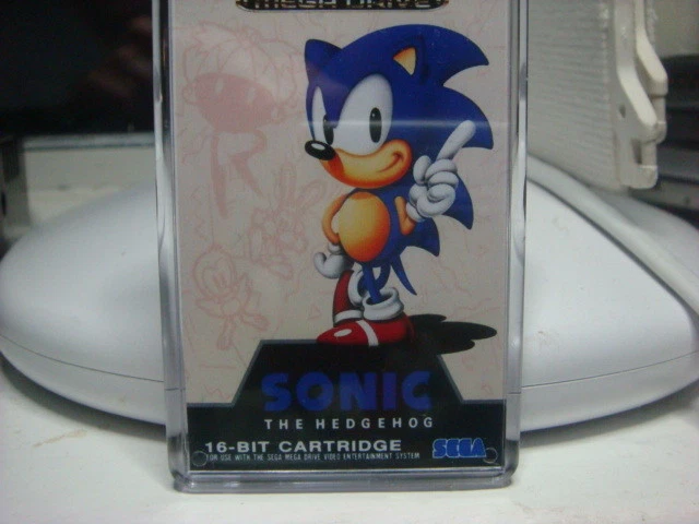SEGA MEGADRIVE GAME COVER FRIDGE MAGNET WITH STAND SONIC THE HEDGEHOG