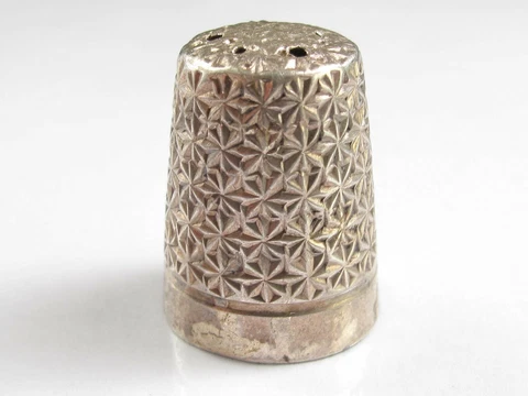 Antique Solid Silver  Sewing Thimble Charles Horner 1922 no 7  5.4g A7 Cover